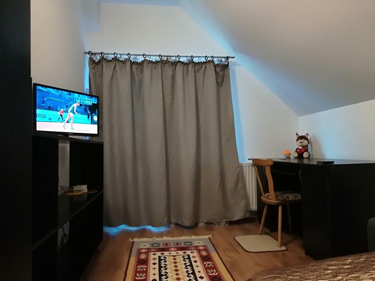 Vila Five Ludus Exteriér fotografie